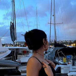 Meet your Posher, Alia